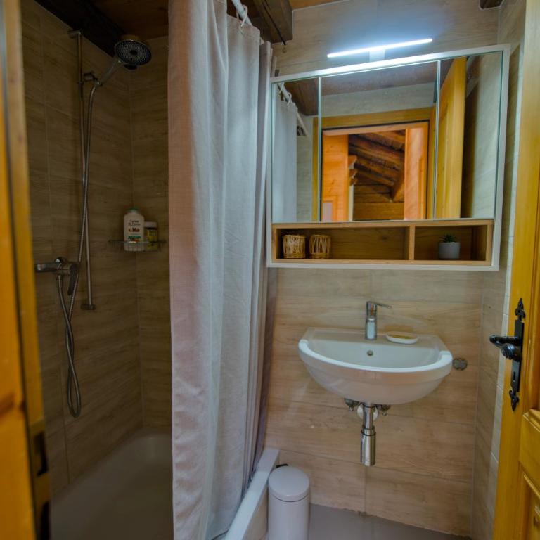 Les Mayens - Superior Chalet - 32