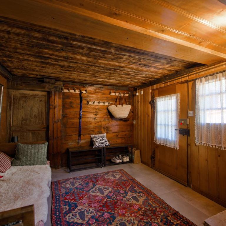Les Mayens - Superior Chalet - 3