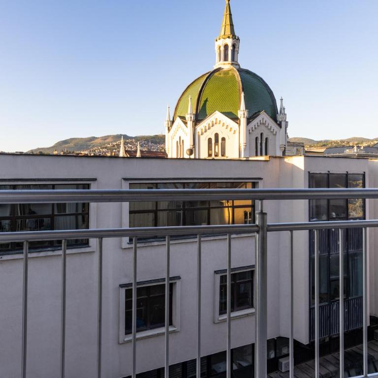 Modern & Fully equipped apartment in center of Sarajevo - One-Bedroom Apartment - 18