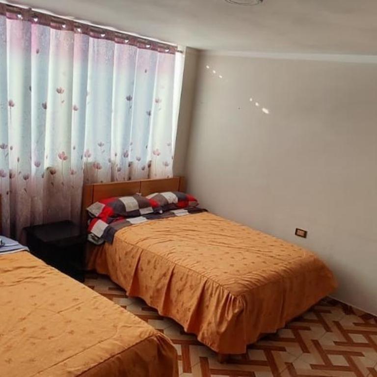 Hostal Casa Blanca - Double Room with Private Bathroom - 3
