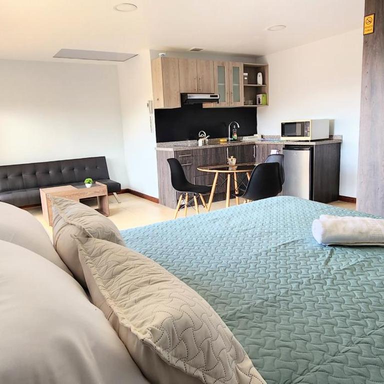 Altamira Apart Suites Tumbaco - Deluxe King Studio - 8