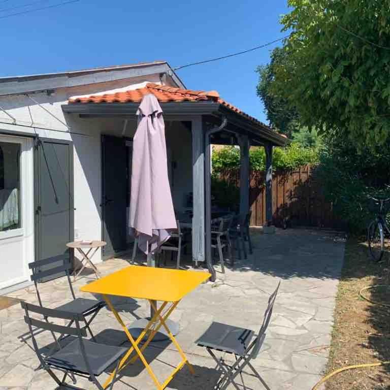 Beautiful Villa for 8 people with pool - Villa - 24