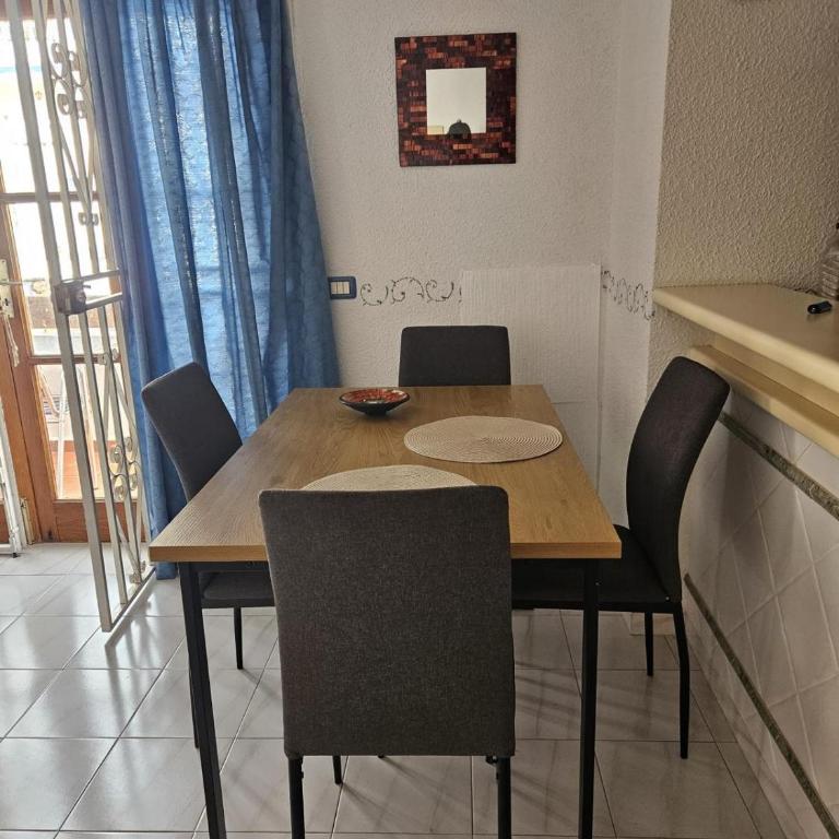 Blue Island House on the hill, with heated pool - Apartamento con vistas a la piscina - 8