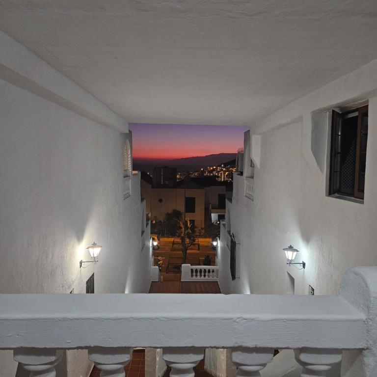 Blue Island House on the hill, with heated pool - Apartamento con vistas a la piscina - 14