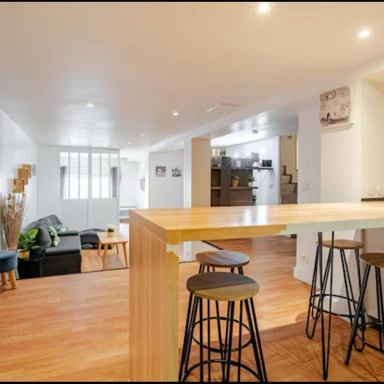 Loft 2 min Gare Saint Charles ,2 chambres 6p - Apartamento de 1 dormitorio - 6