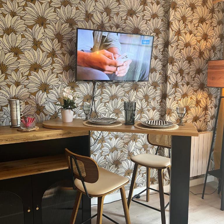 Petit Cocon des Rives Proche Stanislas-terrasse & parking gratuit - Apartment mit 1 Schlafzimmer - 44