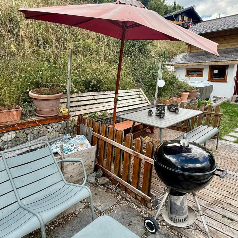 Chalet Opalpin Lodge & Spa, vue montagne et jacuzzi - Chalet - 22