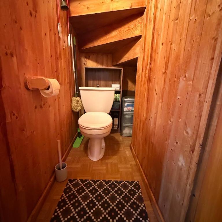 Chalet Opalpin Lodge & Spa, vue montagne et jacuzzi - Chalet - 26