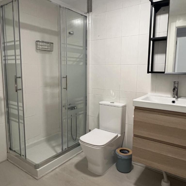 Alhambra Tropical - Terraza Oasis Smart TV y Relax a 7min de la Playa - Apartamento de 2 dormitorios - 9