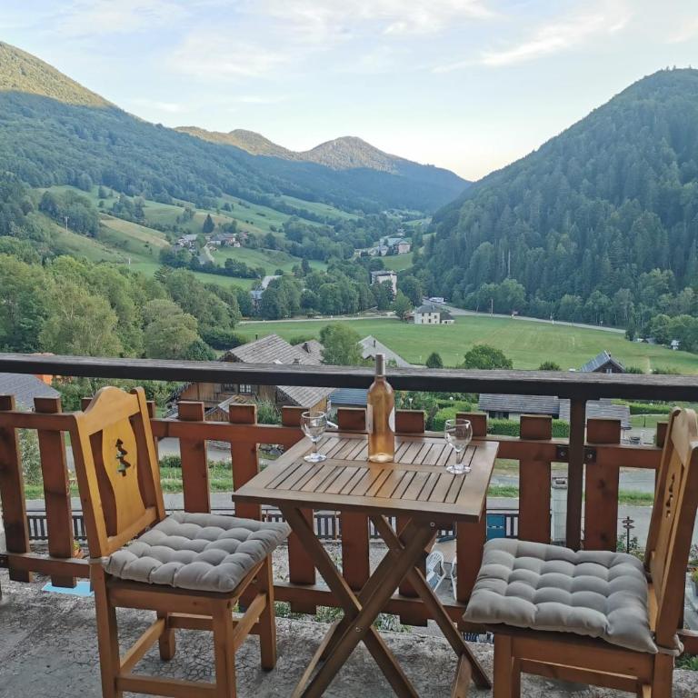 Le Balcon d'Aillon - Appartement 2 Chambres avec Vue sur la Montagne - 6