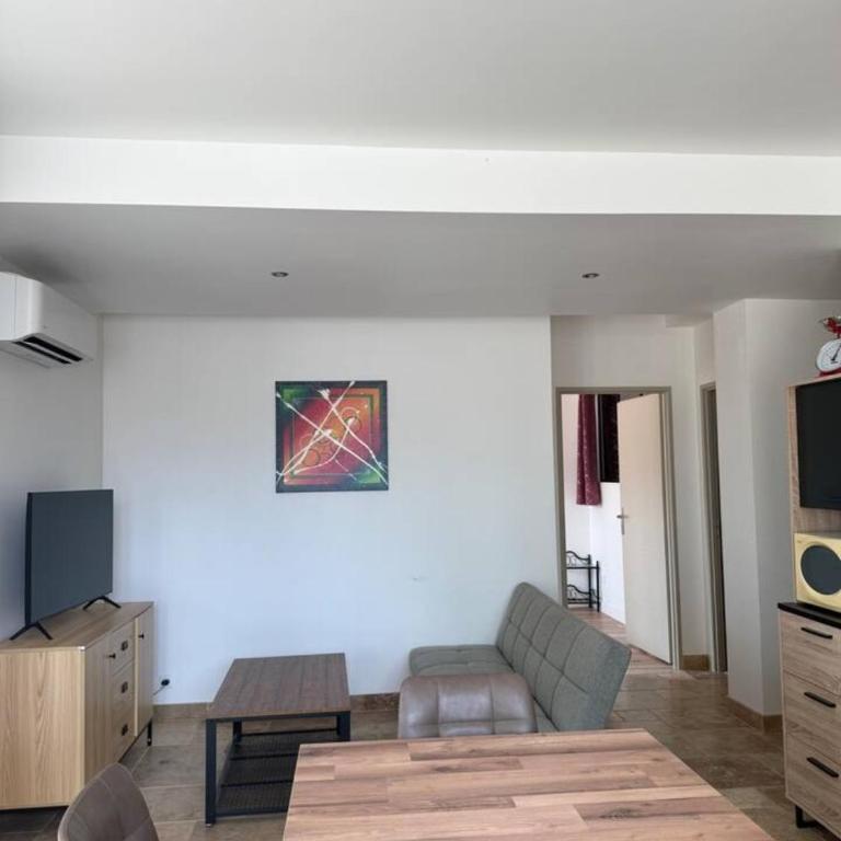 Charmant appartement à la campagne - Two-Bedroom Apartment - 5