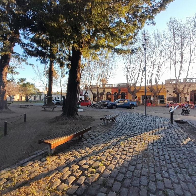 La Casa Rosada del Barrio Histórico - Three-Bedroom House - 41