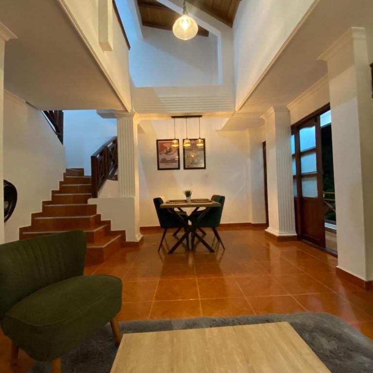 Modern duplex 5 minutes from the Historic Center - Two-Bedroom Apartment - 1