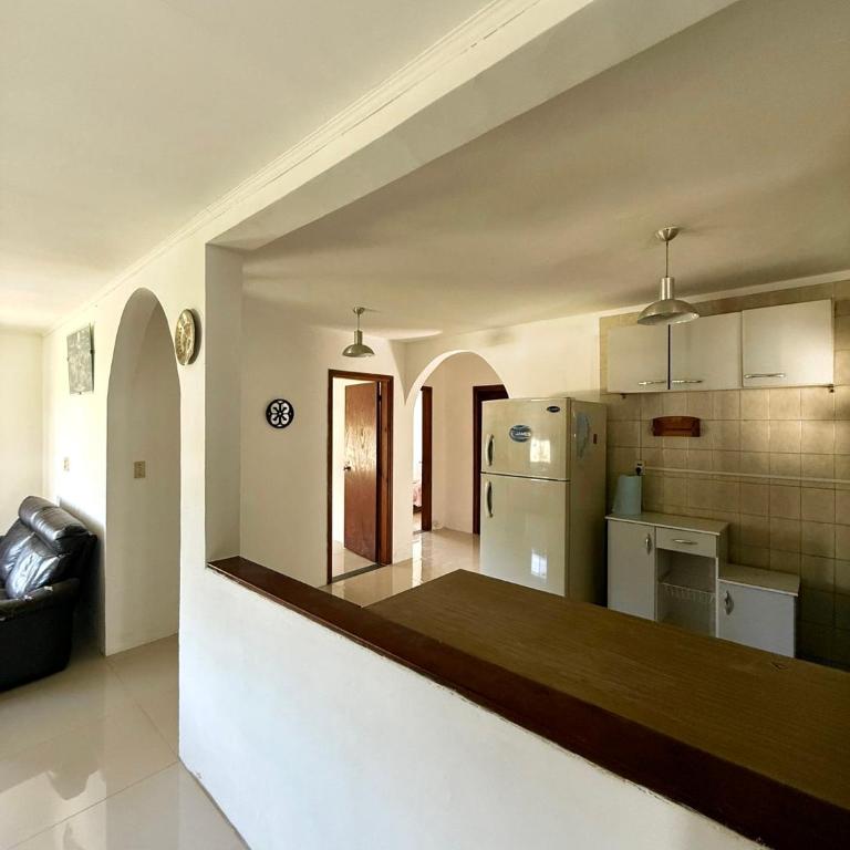 Piriapolis, a metros de la fuente de venus- se reserva con seña - Casa de 3 dormitorios - 4
