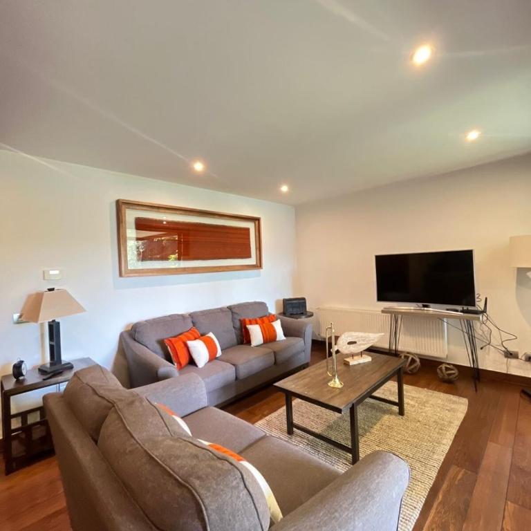 departamento con vista al lago 7p - Three-Bedroom Apartment - 5