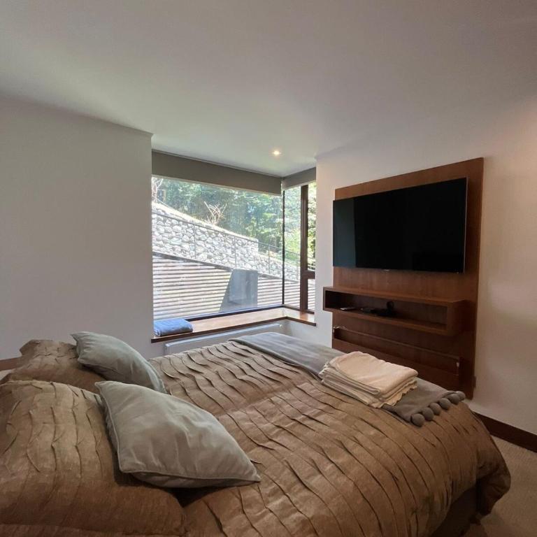 departamento con vista al lago 7p - Three-Bedroom Apartment - 17