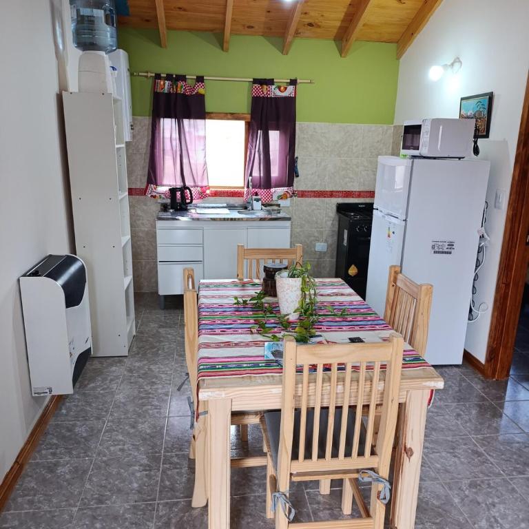 Cabana del aeropuerto calafate - Two-Bedroom House - 12