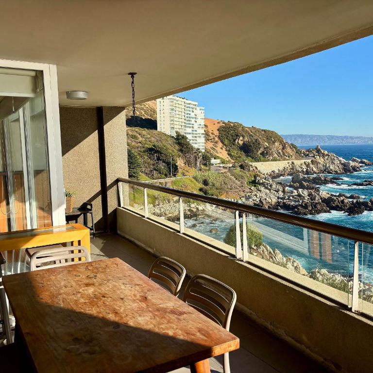 Spacious with an exceptional sea view - Apartment - 24