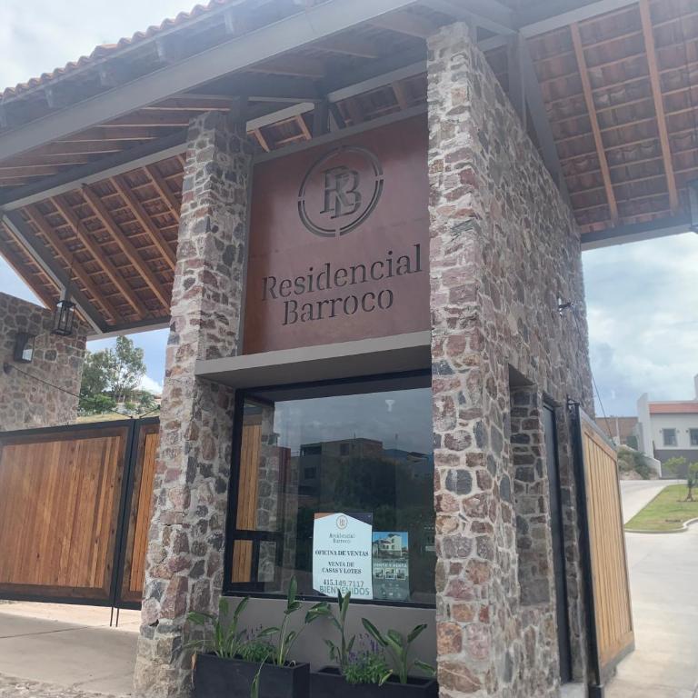 Beautiful private house 10 minutes from downtown - Casa de 3 dormitorios - 1