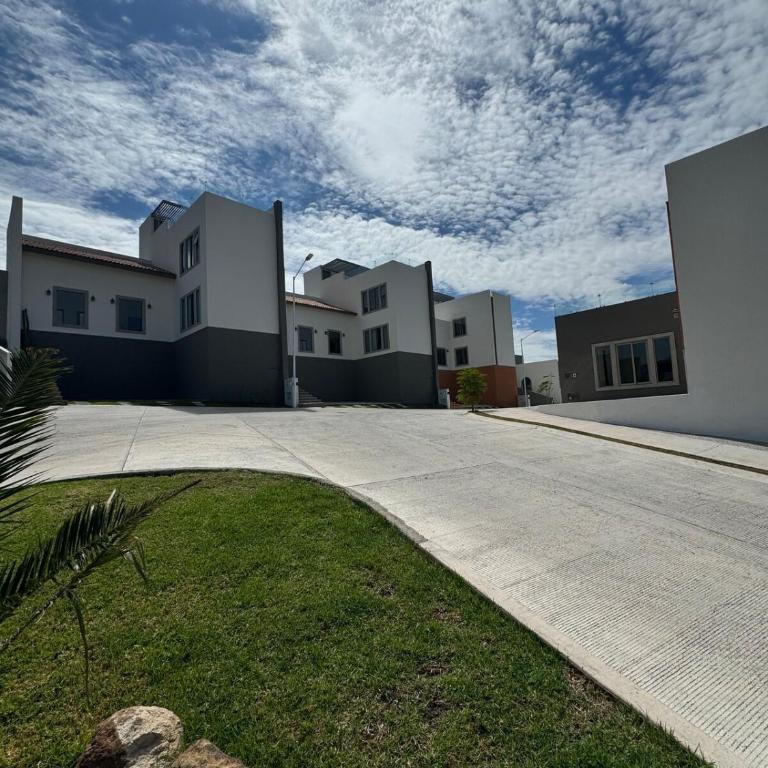 Beautiful private house 10 minutes from downtown - Casa de 3 dormitorios - 3