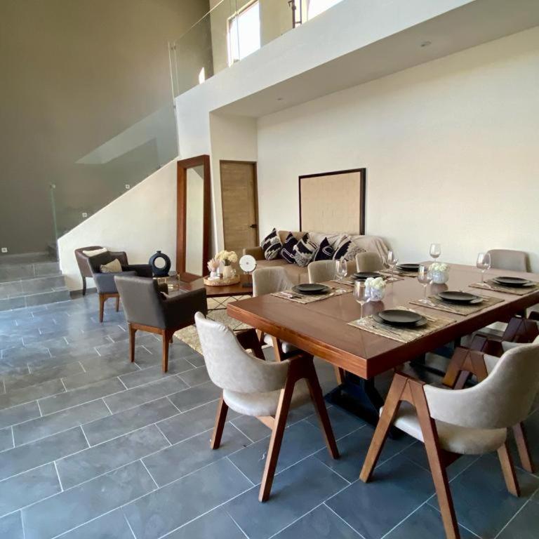 Beautiful private house 10 minutes from downtown - Casa de 3 dormitorios - 5