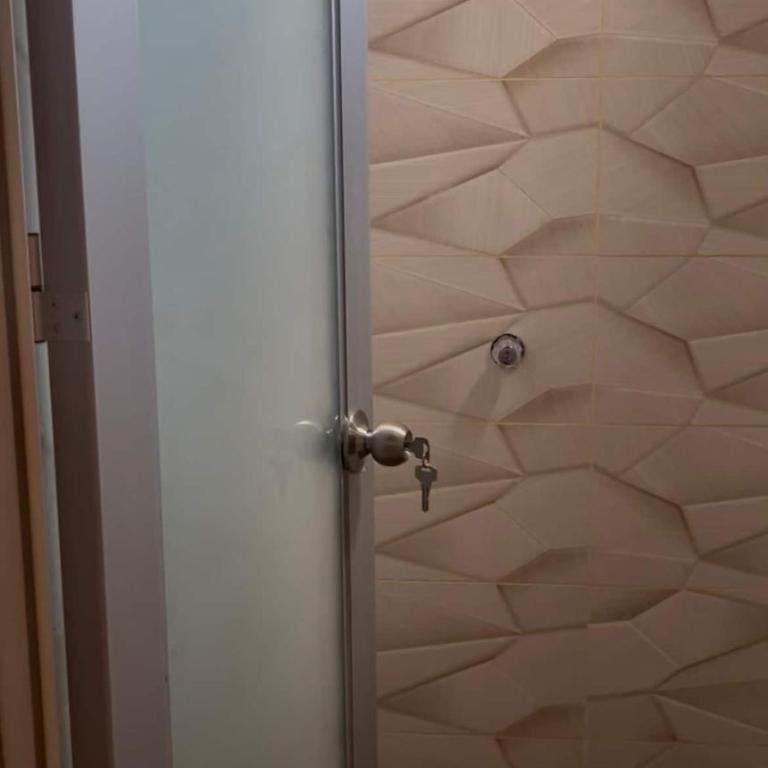 Departamento de 2 dormitorios a 10 minutos del centro - Two-Bedroom Apartment - 4