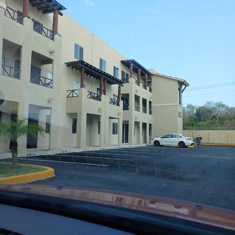 Real Amalfi coto 3 a 13 min de la Playa con salida a Cancun y Tulum 49 amenidades - Two-Bedroom Apartment - 13
