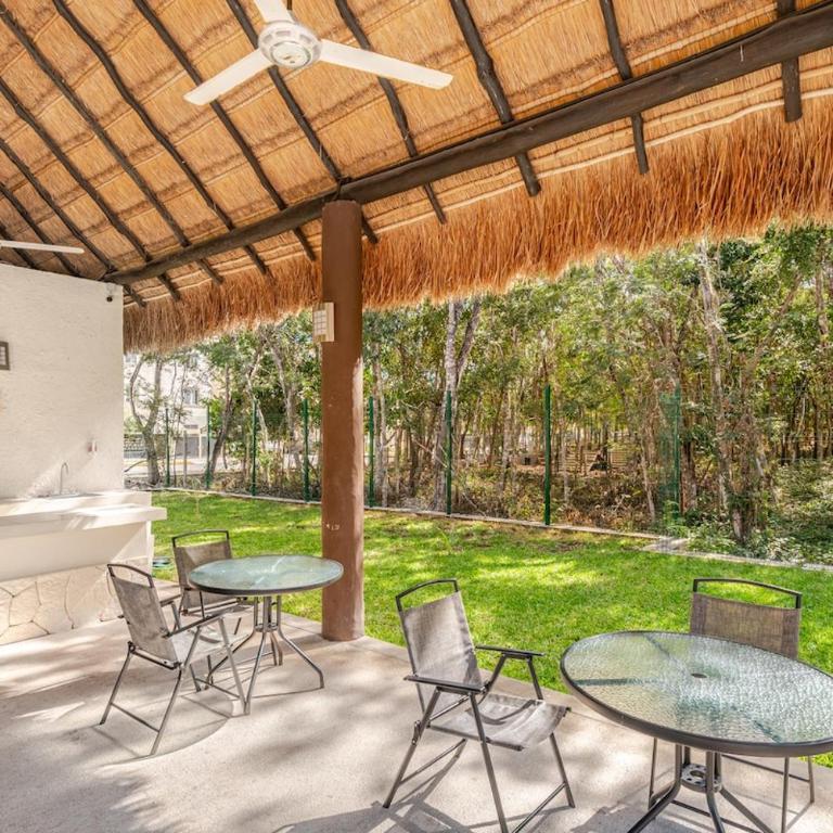 Real Amalfi coto 3 a 13 min de la Playa con salida a Cancun y Tulum 49 amenidades - Two-Bedroom Apartment - 4