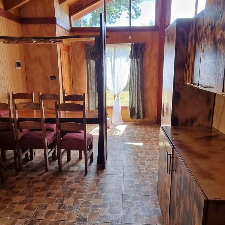 Cabaňa a pasos del lago - Two-Bedroom House - 3