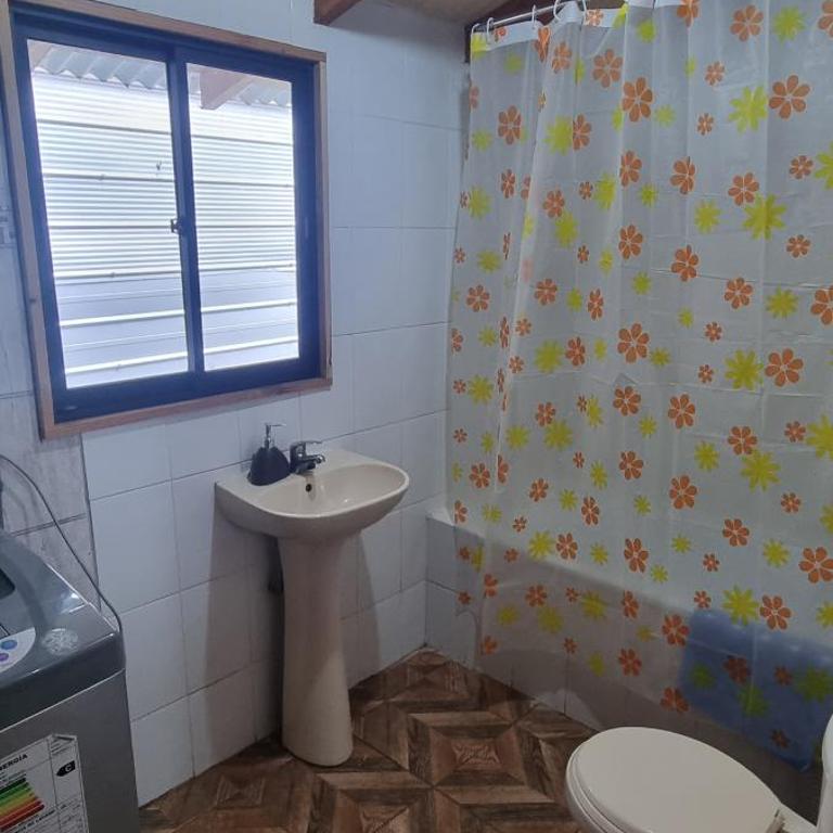 Cabaňa a pasos del lago - Two-Bedroom House - 9