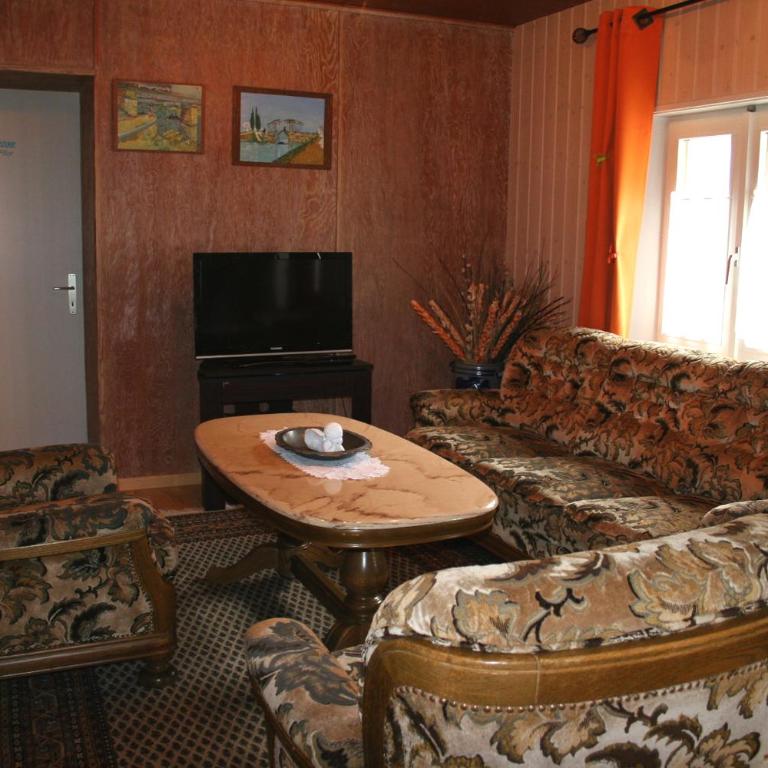 B&B Café de la Poste - Zweibettzimmer mit eigenem Bad - 5