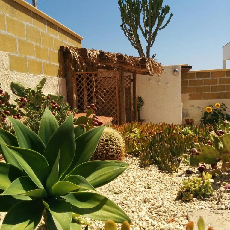 La Casa dei Girasoli - Appartamento con 1 Camera da Letto e Vista Patio e Mare - 22