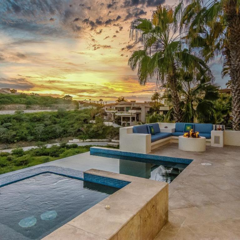 Gorgeous Villa with Panoramic Views in Pedregal - Casa de 4 dormitorios - 7