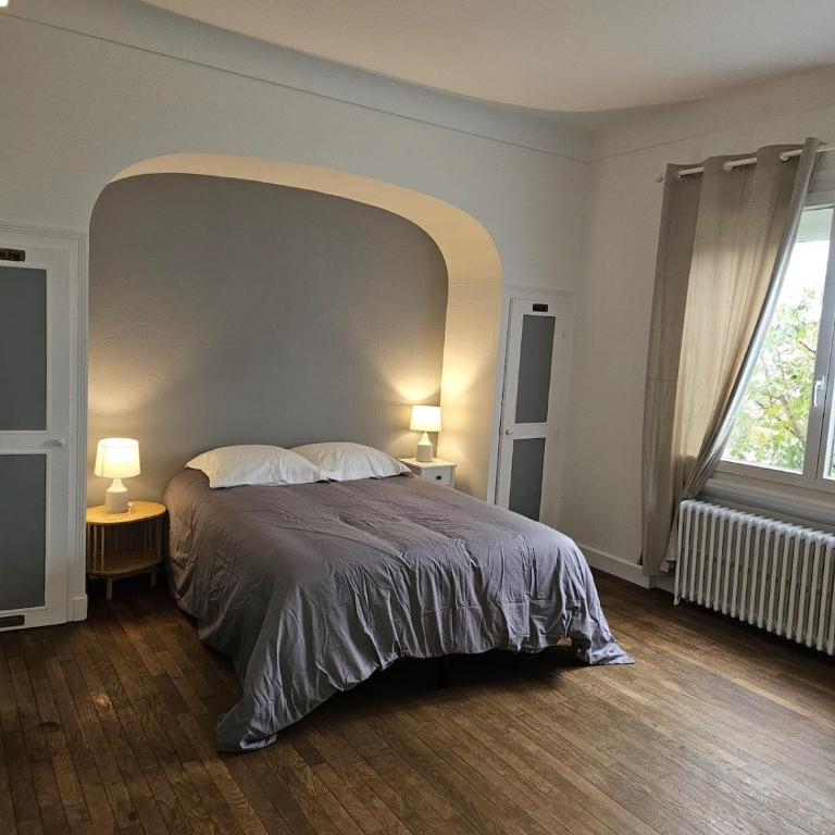 Maison Aéroport Bourges - Maison 2 Chambres - 6