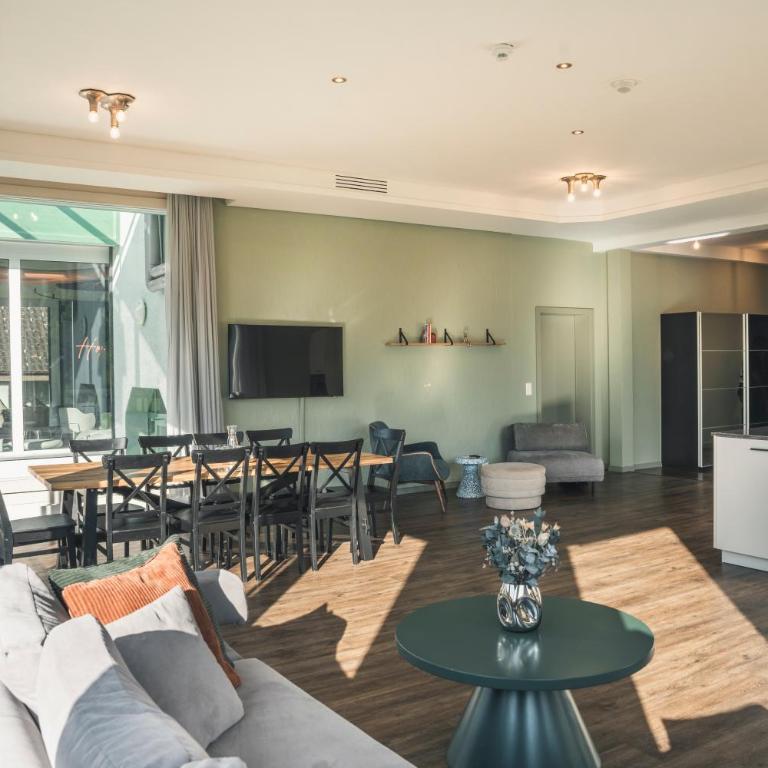 HOP Apartments & Suites - Flow Suite Family (Room E20) - 11