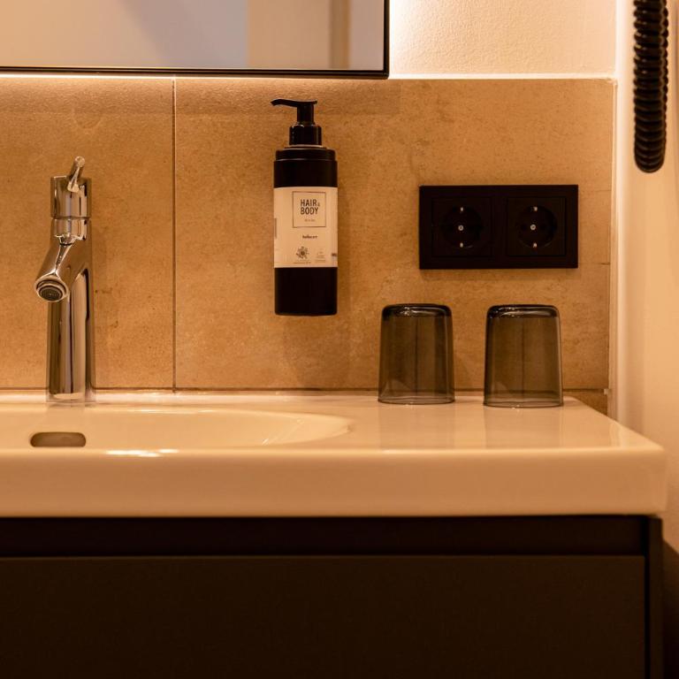 myQuartier Urban Residences digital self check in - Deluxe Studio I - 3