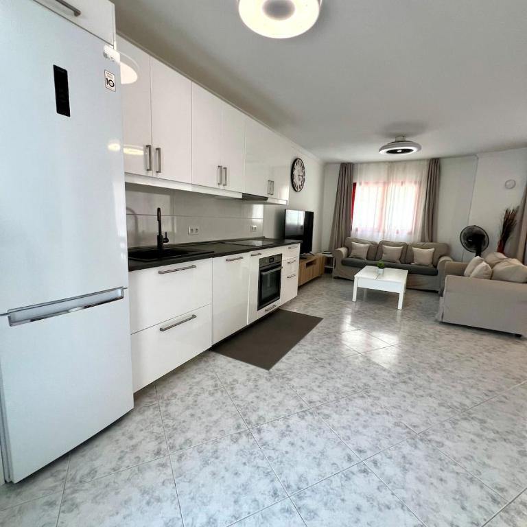 Quiet Corner by the Beach - Two-Room Apartment - 43