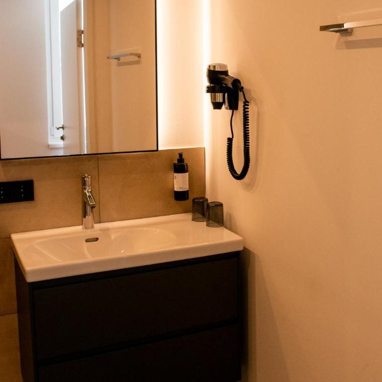 myQuartier Urban Residences digital self check in - Deluxe Studio mit Doppelbett M - 4