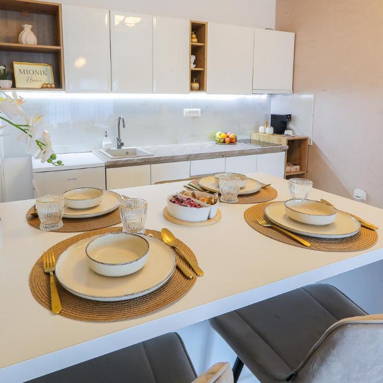 MIONIK Home - One-Bedroom Apartment - 7