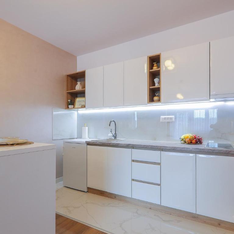 MIONIK Home - One-Bedroom Apartment - 12