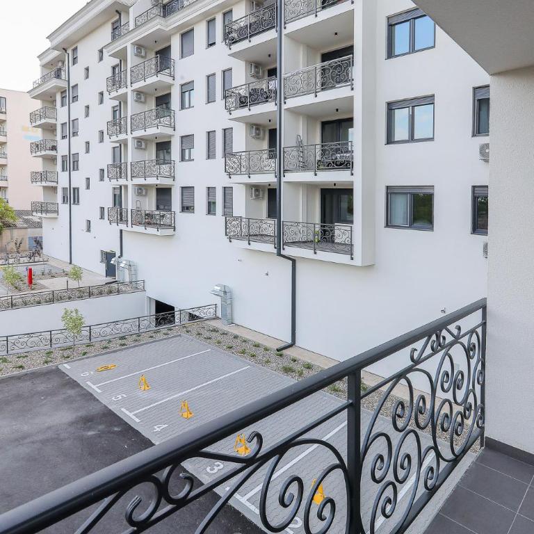 MIONIK Home - One-Bedroom Apartment - 39