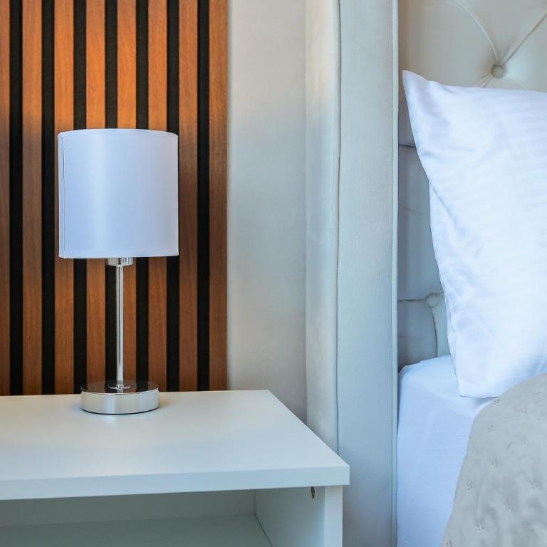 MIONIK Home - One-Bedroom Apartment - 44
