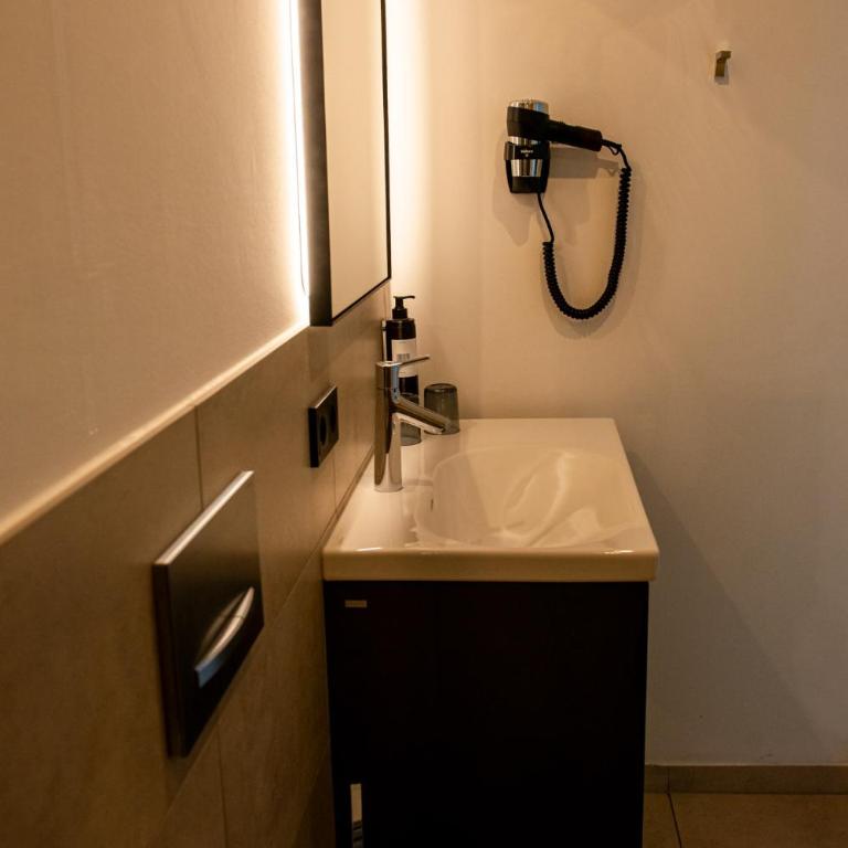 myQuartier Urban Residences digital self check in - Deluxe Studio mit Doppelbett S - 4