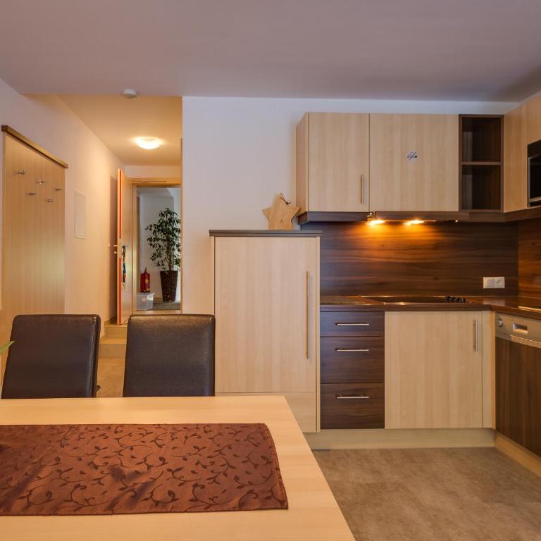 Apart Praxmarer - Two-Bedroom Apartment - 6