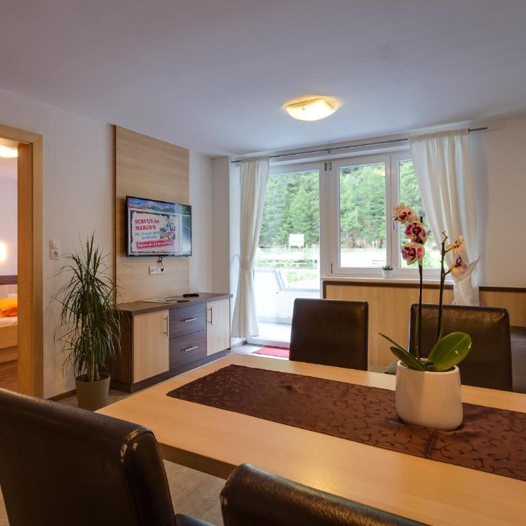 Apart Praxmarer - Two-Bedroom Apartment - 4