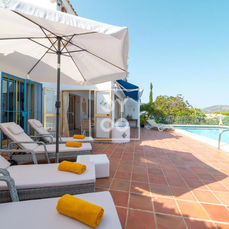 Villa El Monte de Moraira, private pool, sea views - by OYOOSTAYS - Three-Bedroom Vacation Home - 21