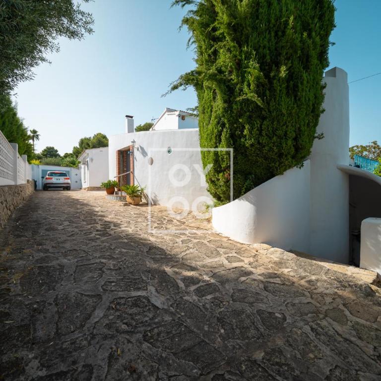 Villa El Monte de Moraira, private pool, sea views - by OYOOSTAYS - Three-Bedroom Vacation Home - 30