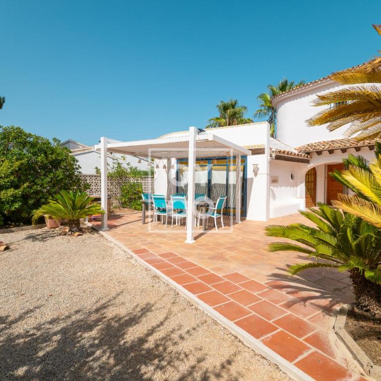 Villa El Monte de Moraira, private pool, sea views - by OYOOSTAYS - Three-Bedroom Vacation Home - 32