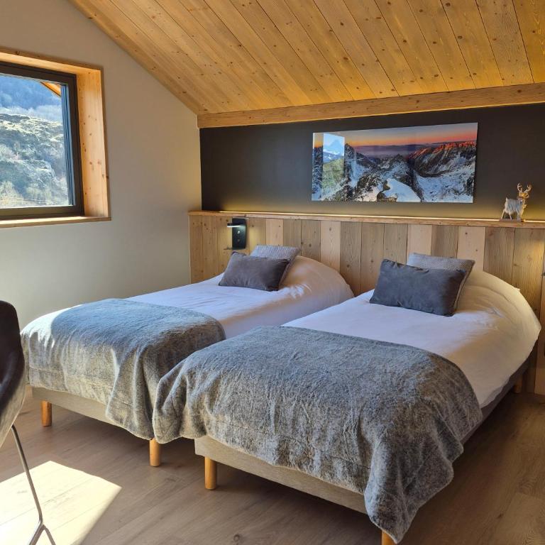 Chalet neuf, Jacuzzi, piscine privée mai-sept, pétanque, proche Paradiski - Chalet - 33