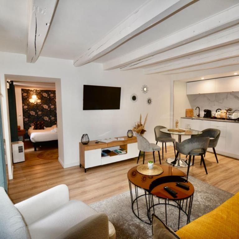 L'ELEGANCE au coeur de la vieille ville 4 - Appartement - 11